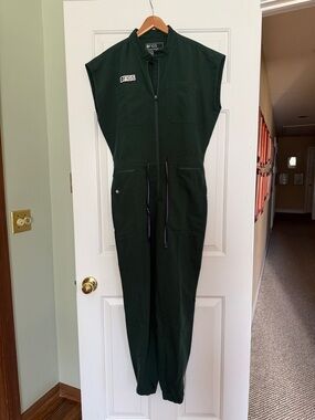 FIGS Dark Green Sleeveless Utility Jumpsuit/ Srubs. Race edition